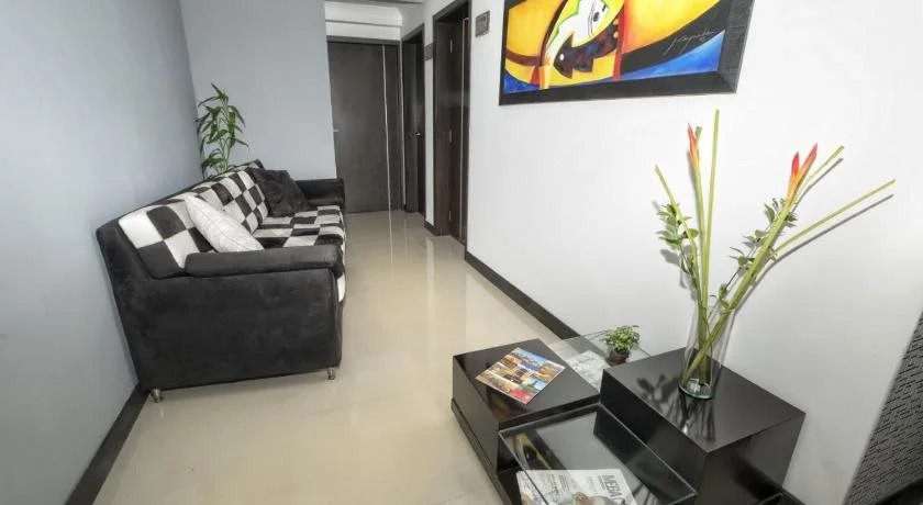 Hotel Platino Plaza