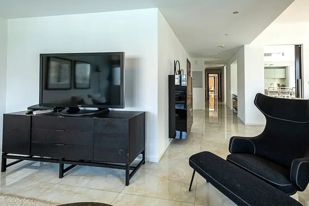 Gorgeous 3 bed at Burj Residences