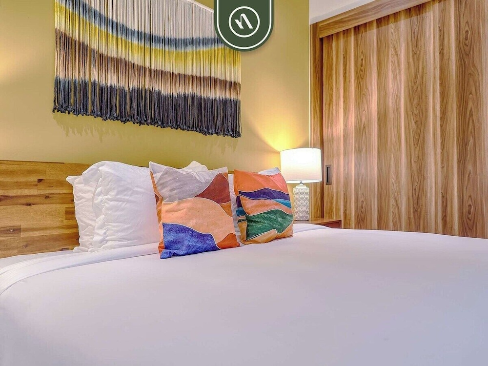 3 BR Penthouse - Nuevo Nayarit - Rooftop Pool Gym