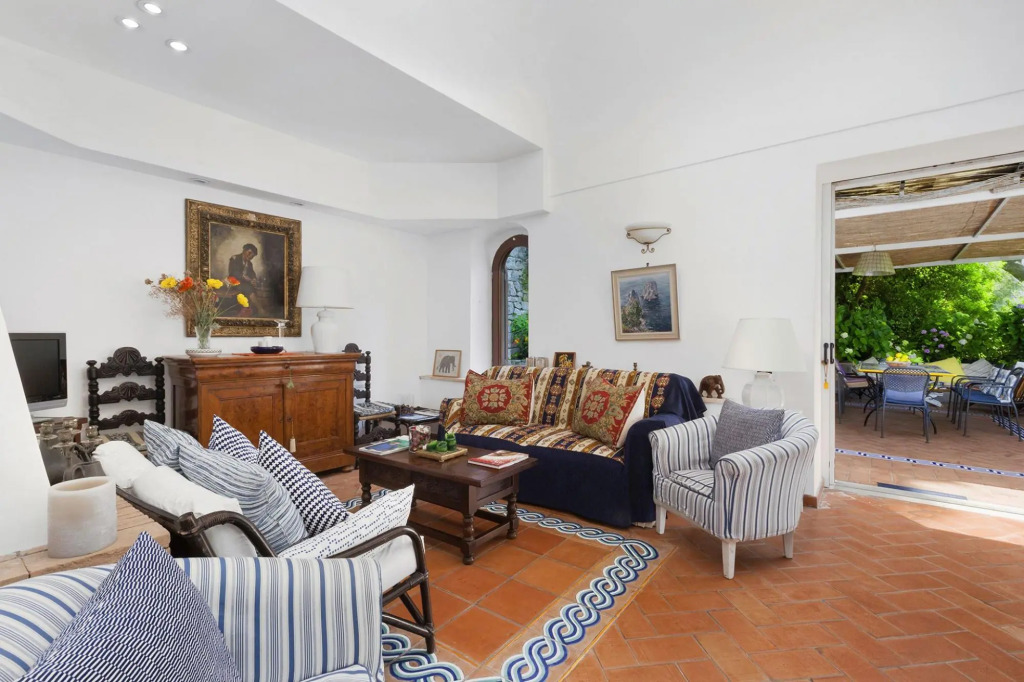 Charming Villa in Capri with pool and sea-view-VILLA MARINA