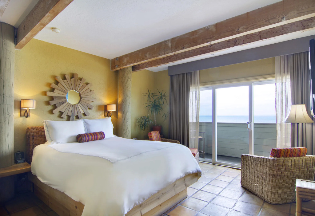 Cypress Inn on Miramar Beach