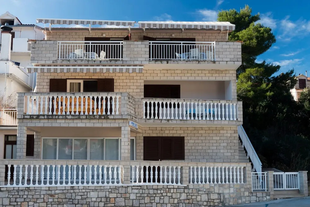 Apartments Vesna