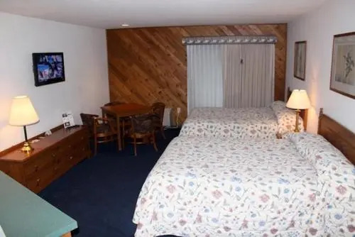 Whitetail Lodge