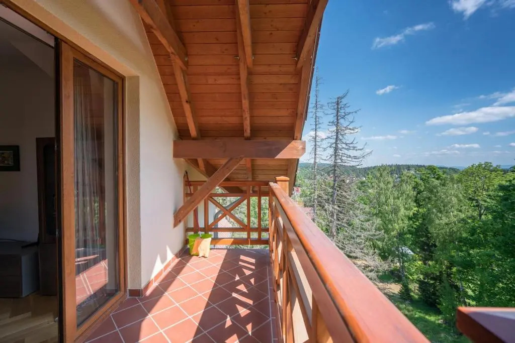 Apartamentowiec Urocza 5
