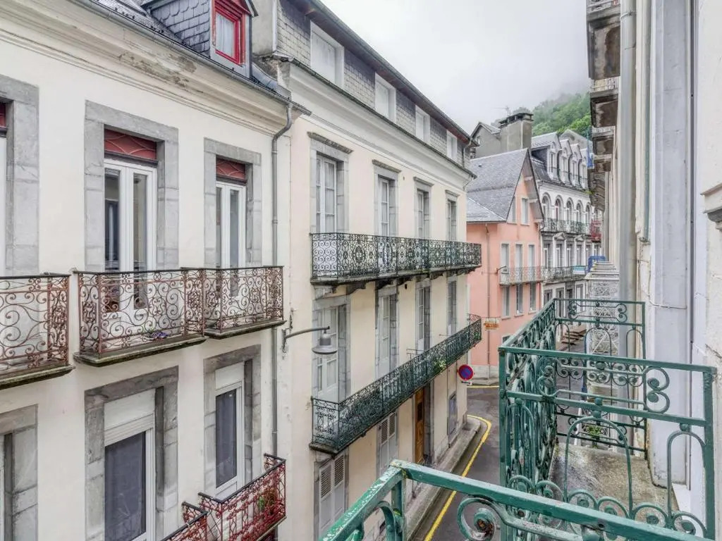 Appartement Cauterets, 3 pièces, 6 personnes - FR-1-401-226