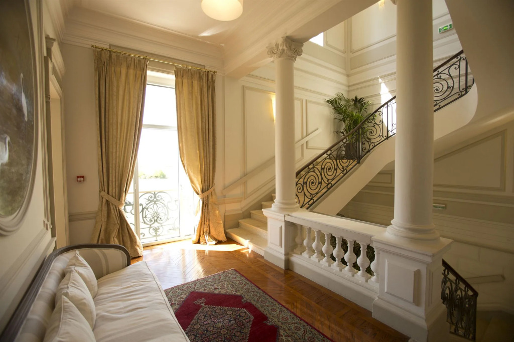 Château Grattequina Hôtel