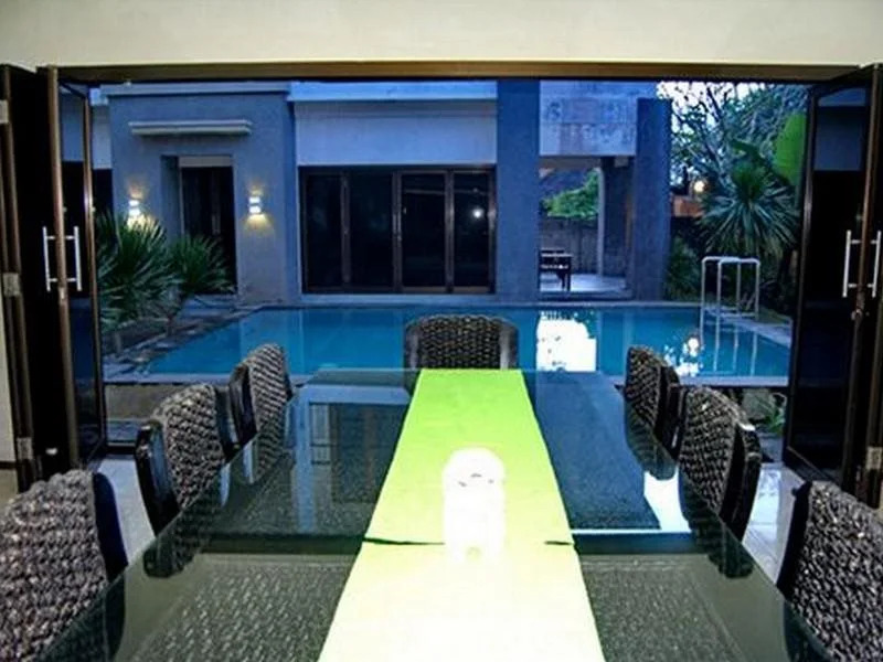 Suzanne Homestay