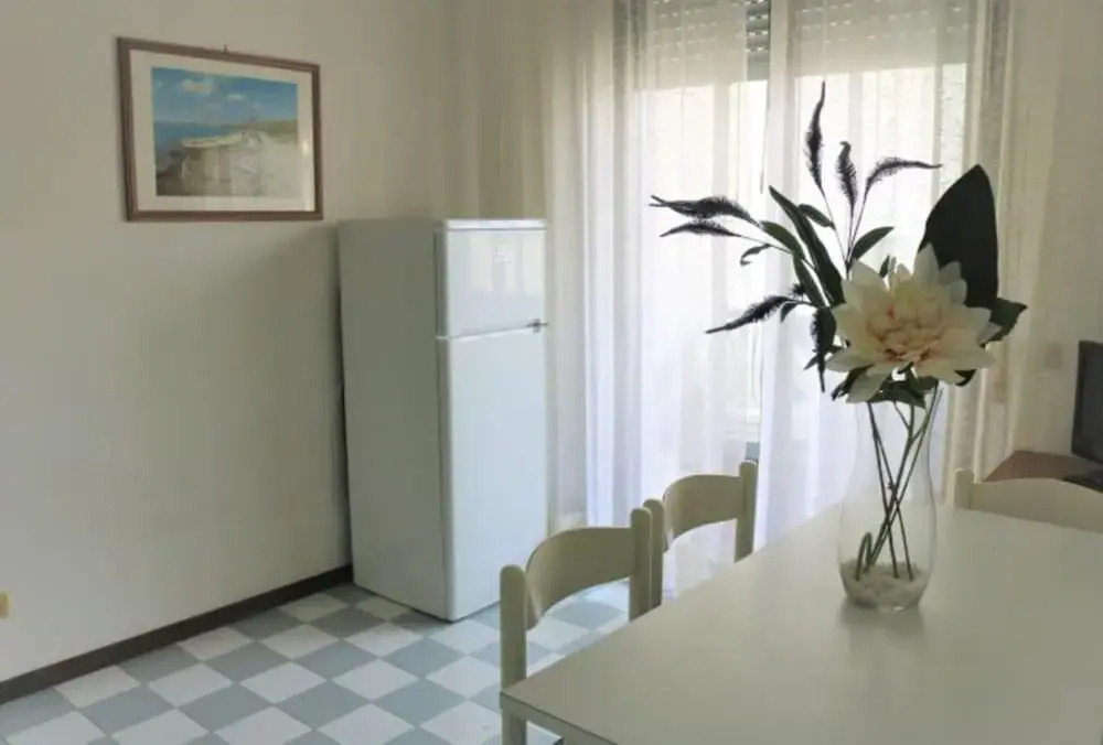 Minimalist Apartment in a Quiet Area - Beahost