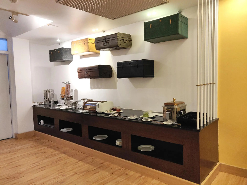 bloom Boutique I GK1