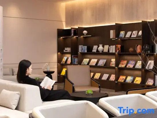 Yatou Hotel, Yangshan Road, Xuzhou Jinshanqiao Metro Station
