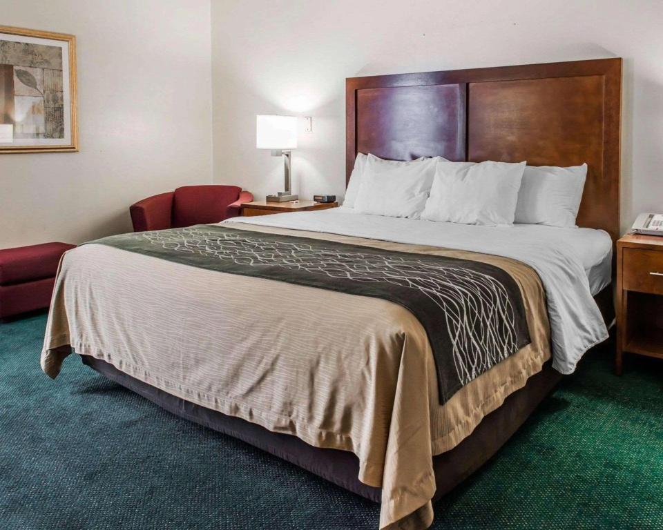 Quality Inn Waynesburg - Morrisville