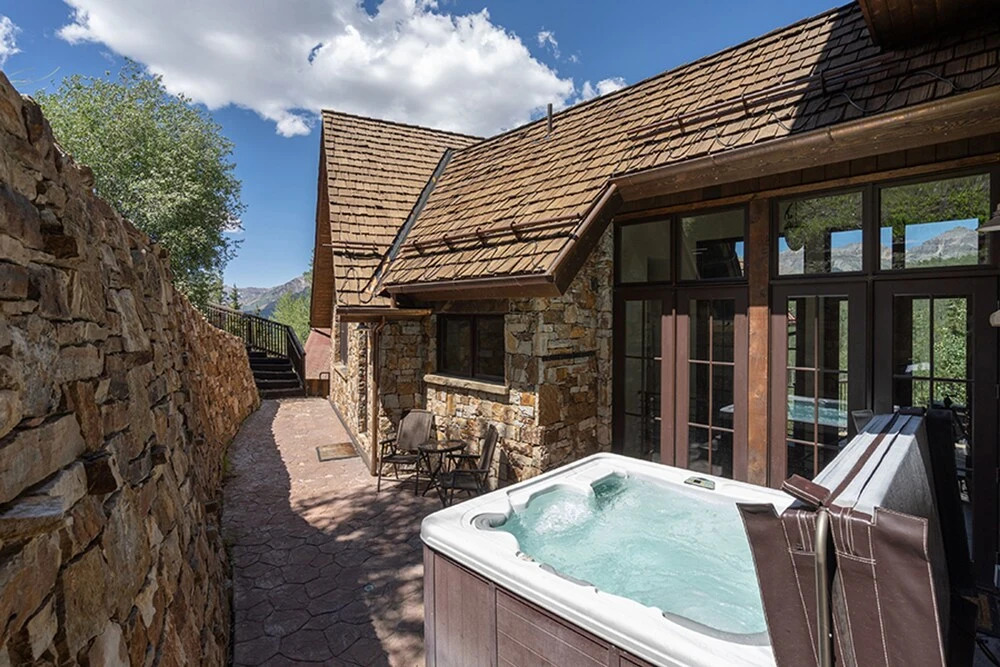 Birch Cassidy ON Sundance by Exceptional Stays