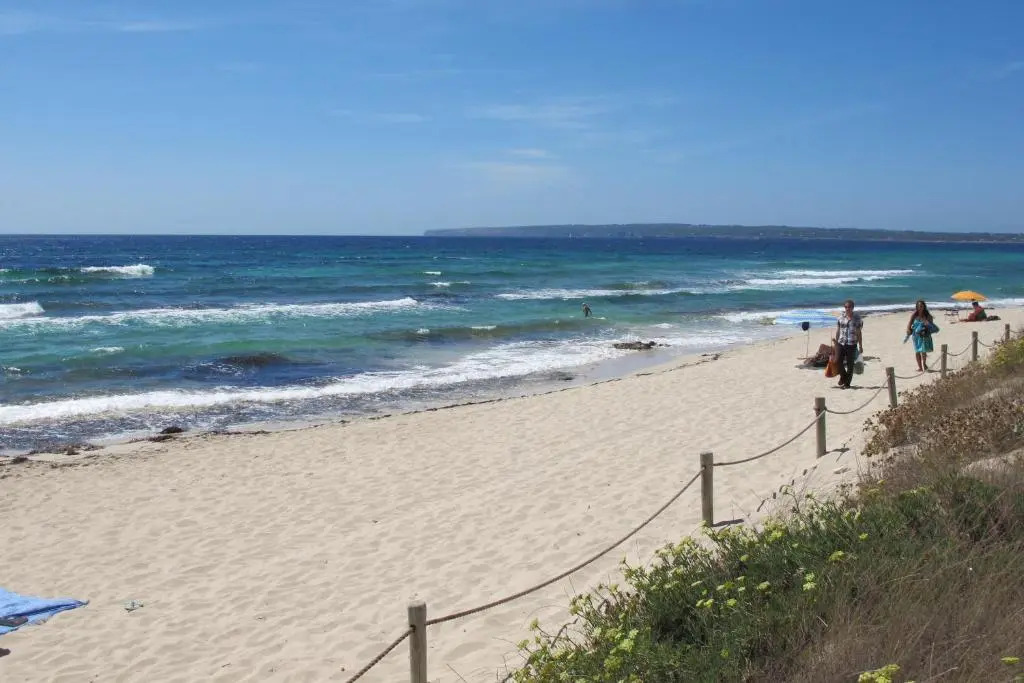 Voga Mari - Astbury Formentera