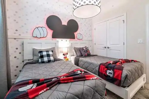 Super cute condo with 2 themed bedrooms