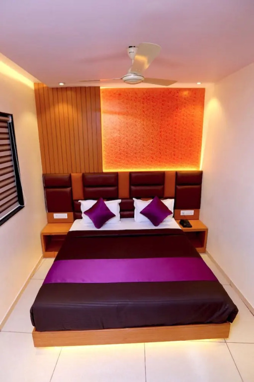 Hotel Hindustan Residency Thane