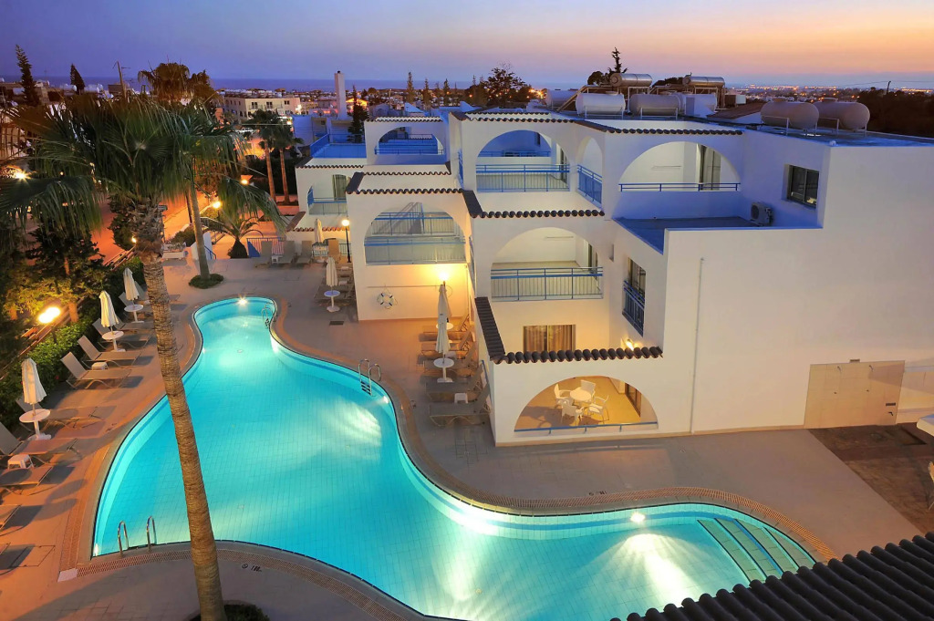 Petrosana Hotel Apartments