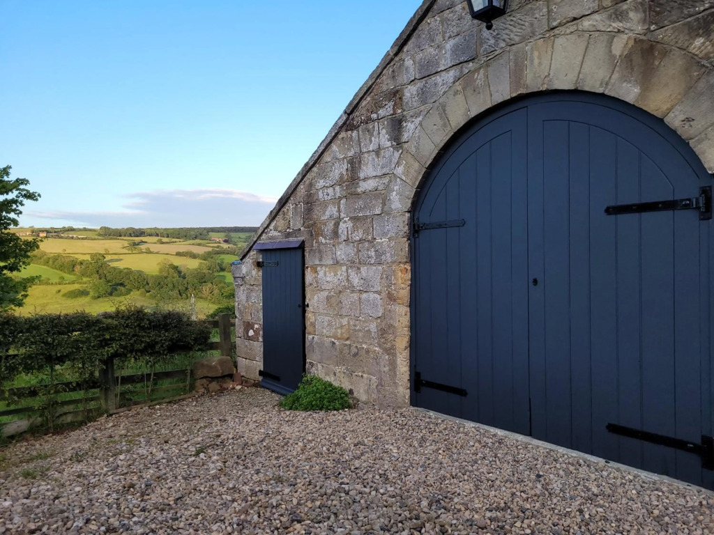 Underhill Coach House