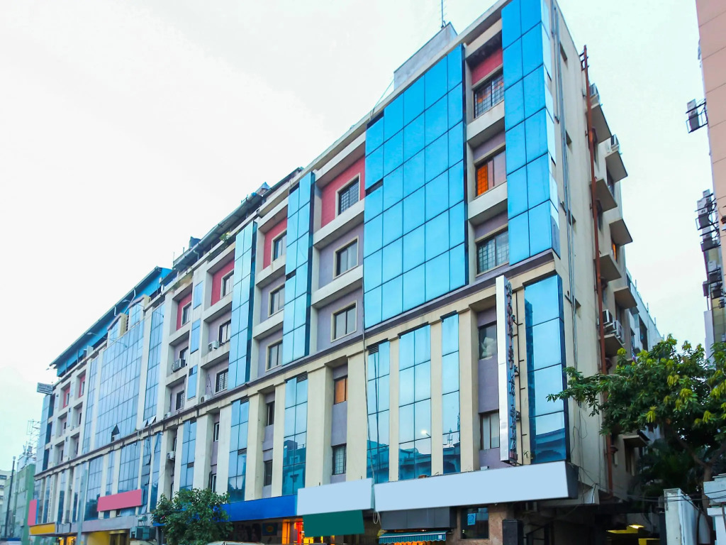 OYO Flagship 18926 Tourist Krishna Inn