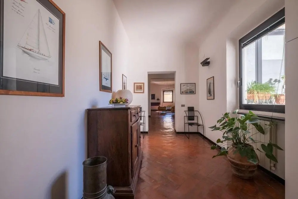 Cosy Suites in Glamorous Santo Spirito PLUS