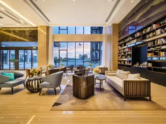Grace Select Collection Hotel (Fengxian Wangyuan Road)