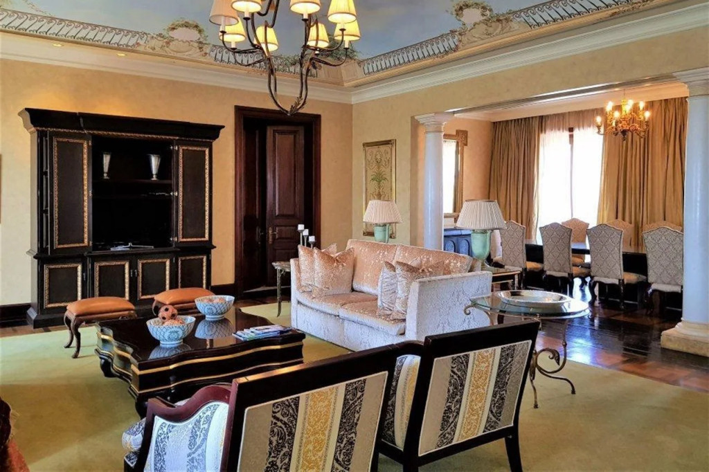 Palazzo Hotel