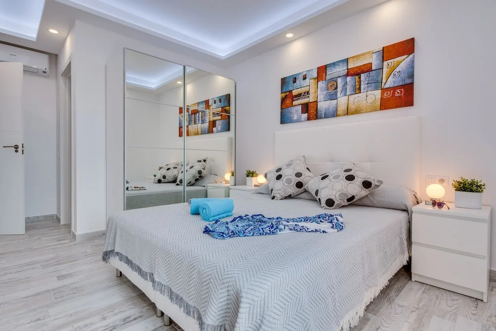 Villa Elena, Ocean View, Heated Pool