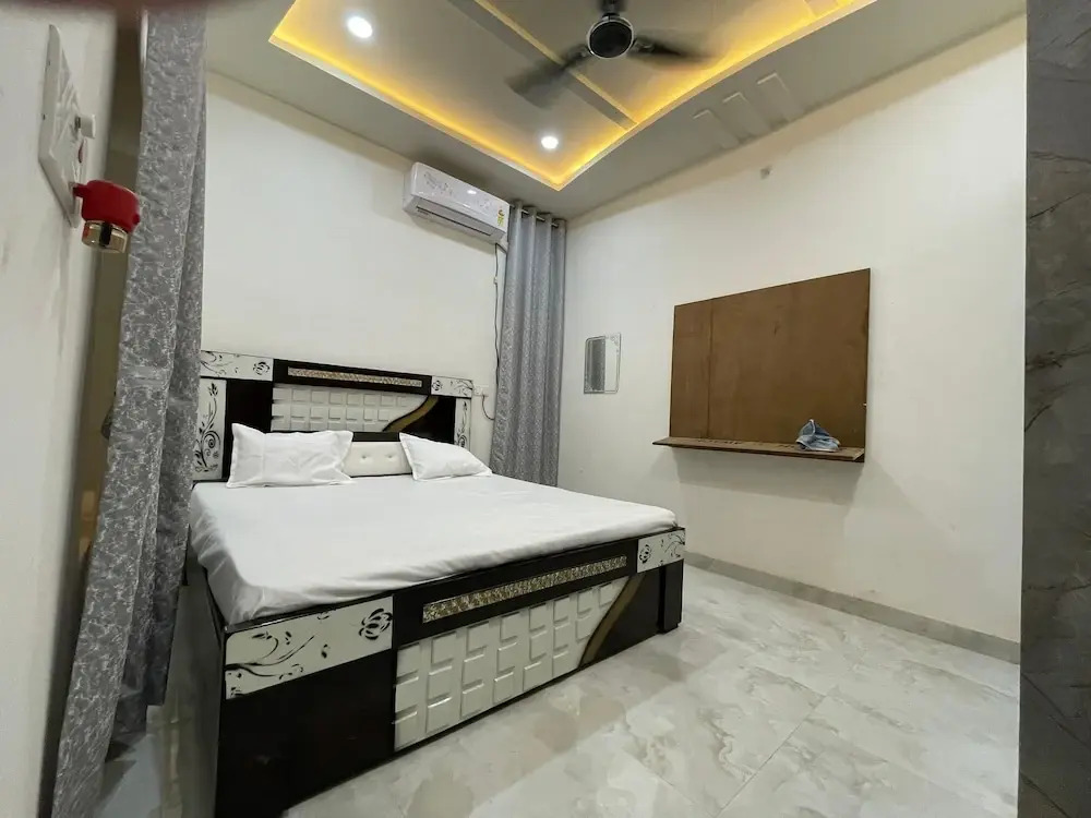 Akash Ganga Homestay Varanasi