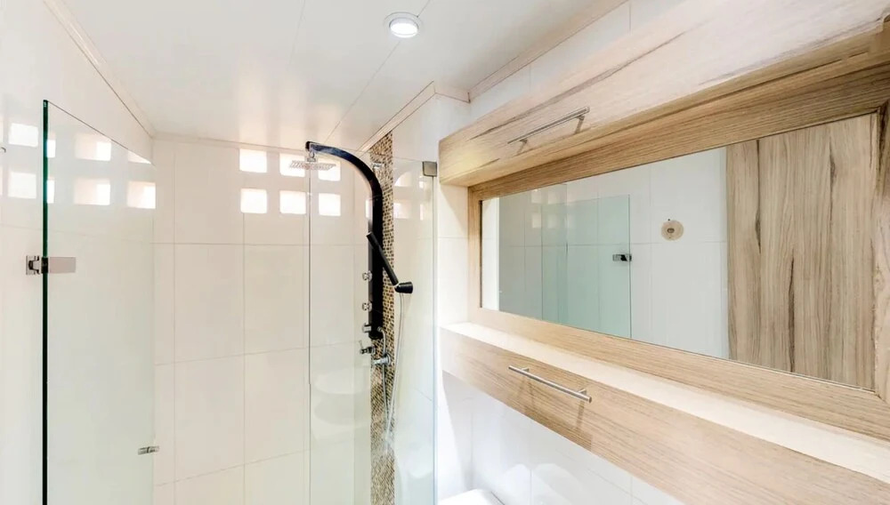 Comfortable city studio with balcony 810