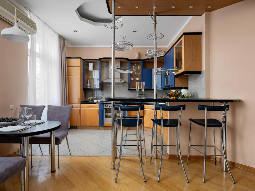 GMApartments (ДжиЭмАпартментс) на Страстной бульвар 4/4