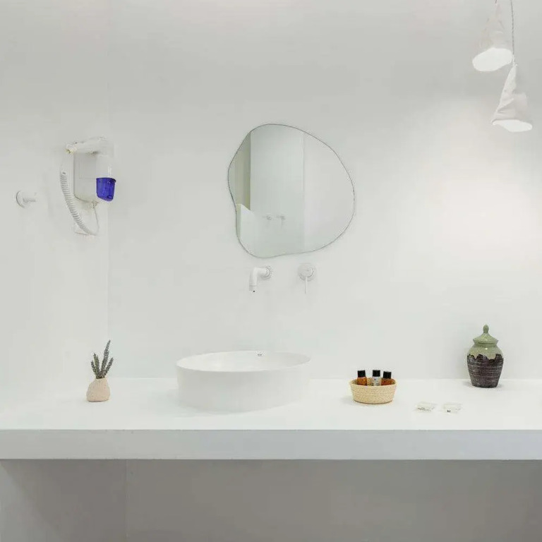 Отель Voca Hotel & Suites