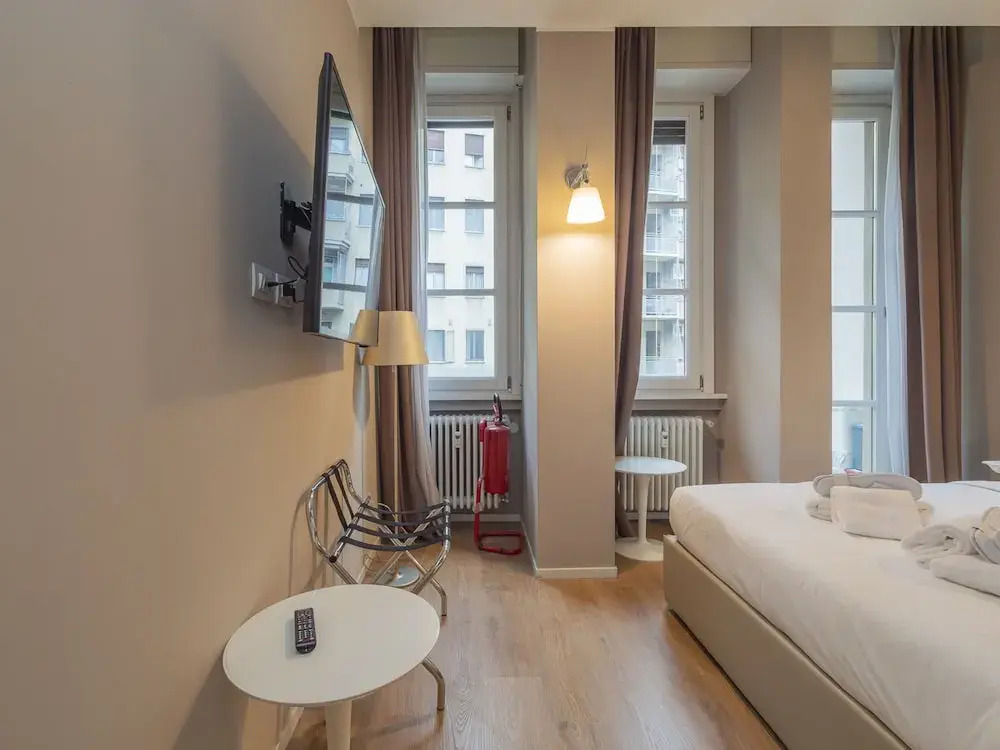 Freguglia G - Large Studio Suite Close to Duomo