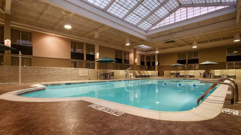 Best Western Plus Kingston Hotel and Conference Center