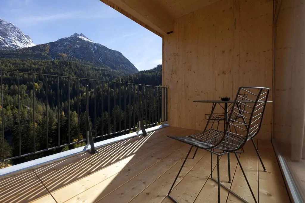 Hotel Arnica Scuol