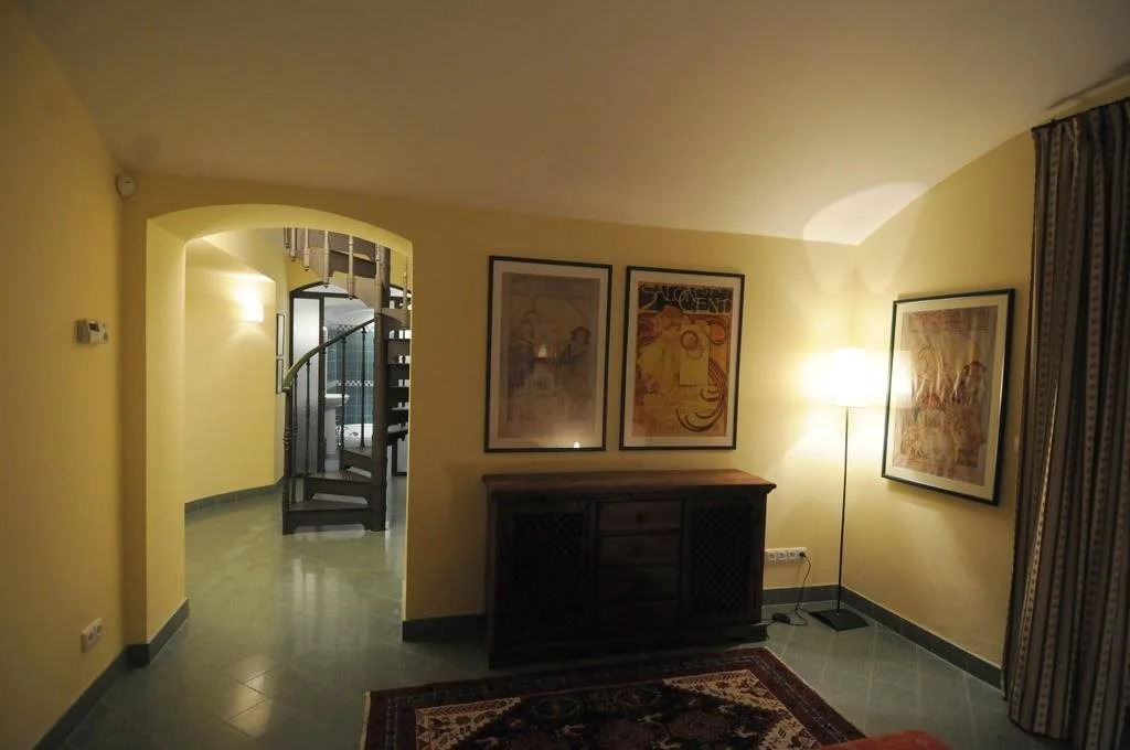Pvh Charming Flats Janackovo