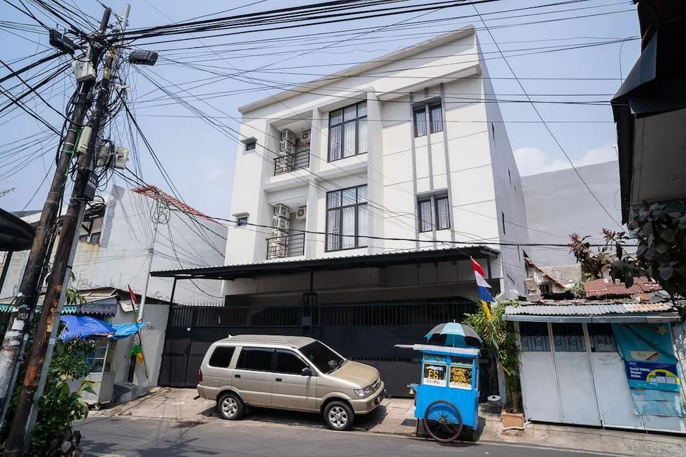 KoolKost near Pasar Baru