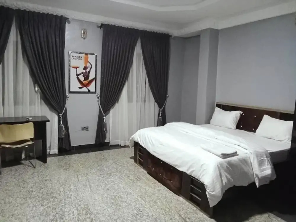 Atlantic Suites