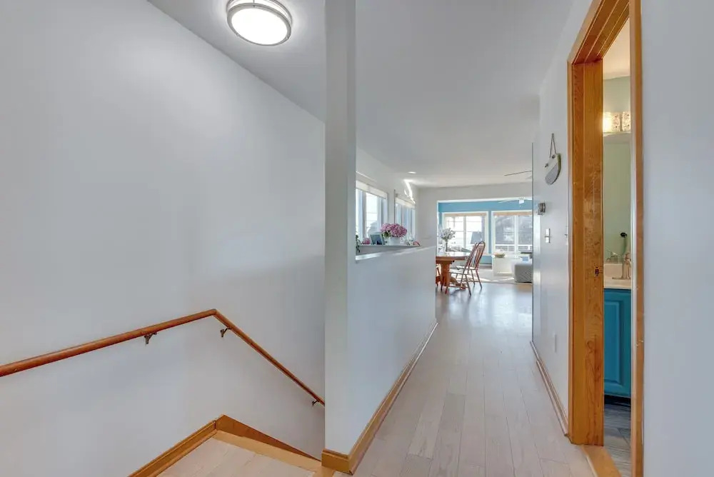 Wells Beach House w/ Ocean-view Deck
