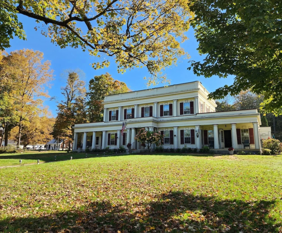 Arlington Inn & Spa