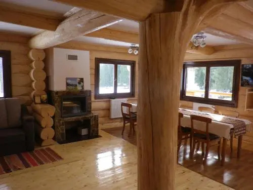 Rustic Ghetar