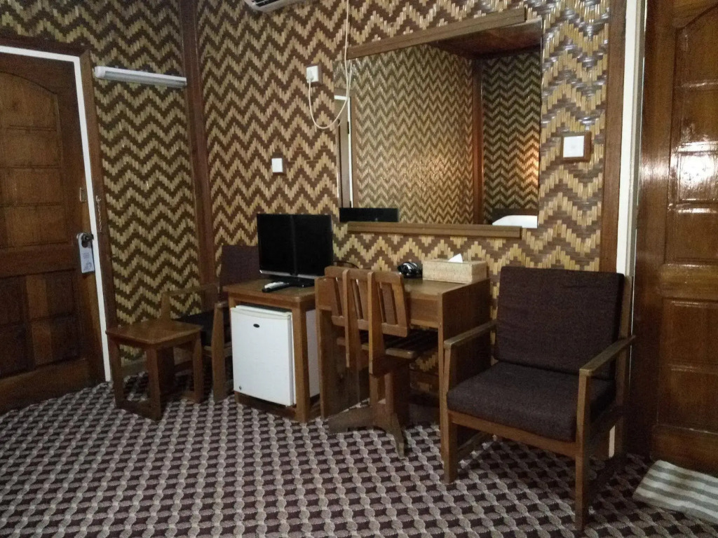 Ruby True Hotel