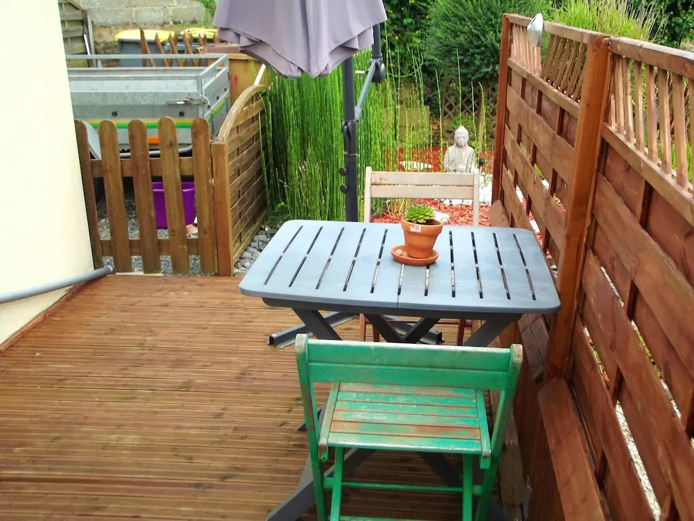 Studio in Pédernec, With Furnished Terrace and Wifi - 25 km From the B