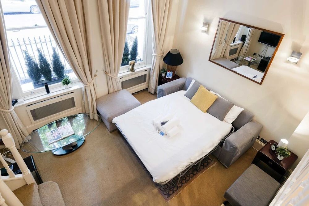 The South Kensington Courtfield Gardens - SM01