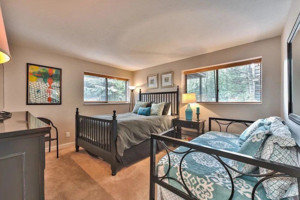 Red Pine Retreat at Canyons Village
