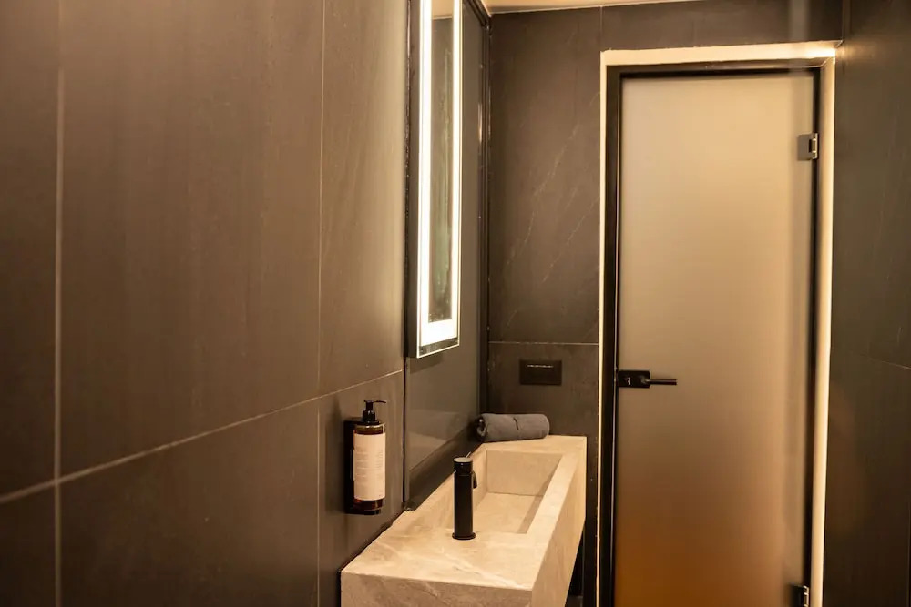 Taskou Luxury Suites