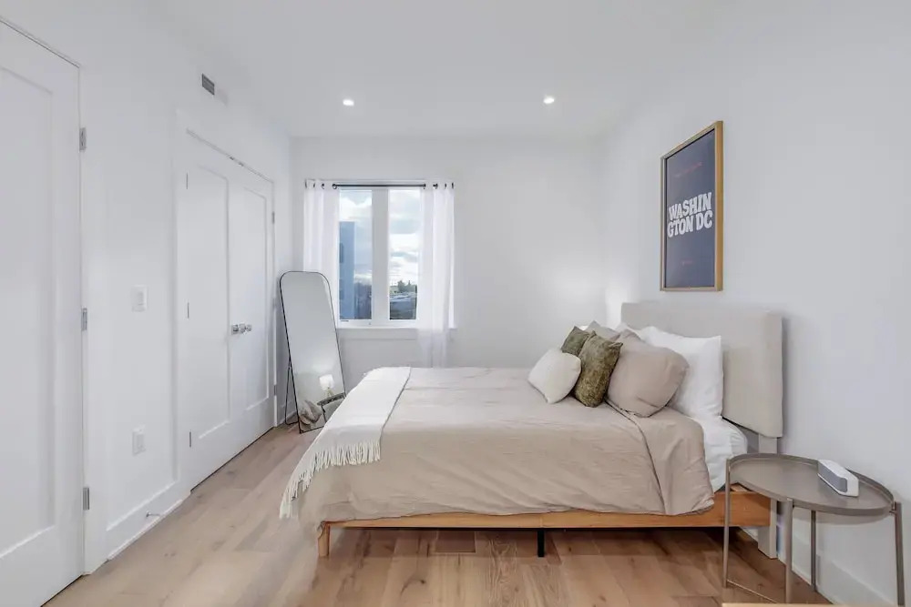 Capitol Hill Suites - Unit 9