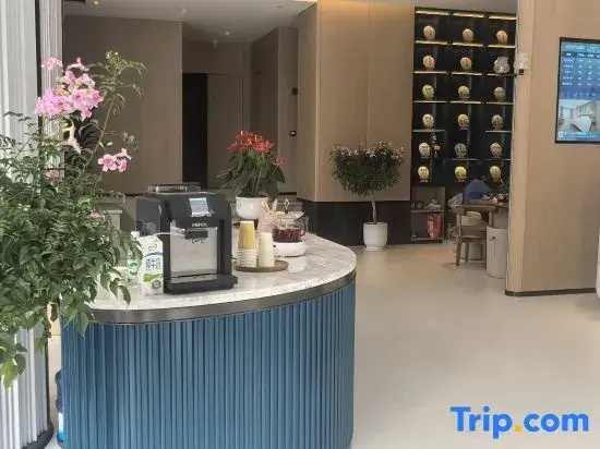 Youyang Manyue Hotel