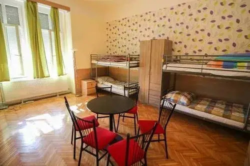 Y Central Station Private Rooms