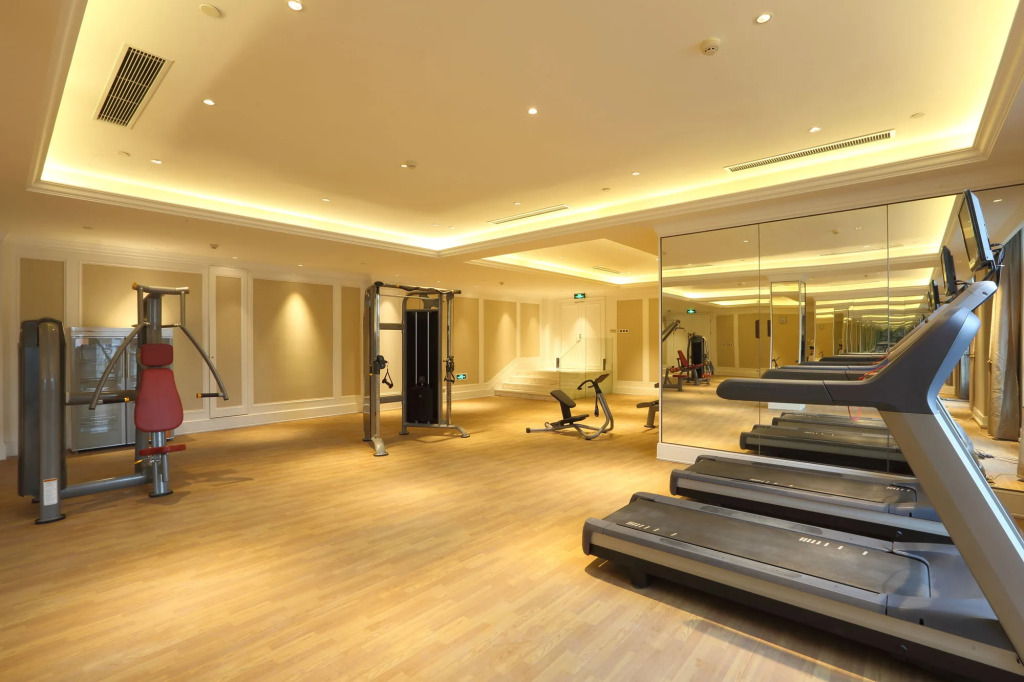 S&N Zhejiang LinHai International Hotel