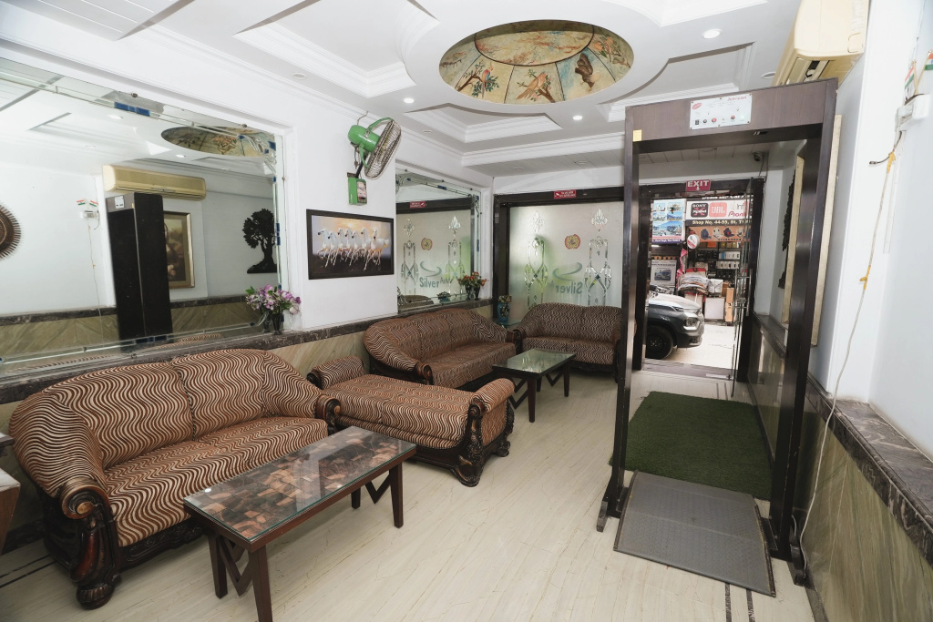 Hotel Silver Arc