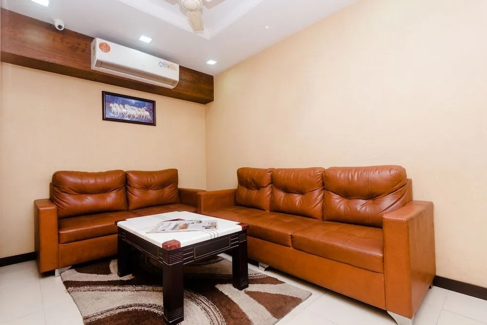 Oyo 29133 Nalanda Apartment